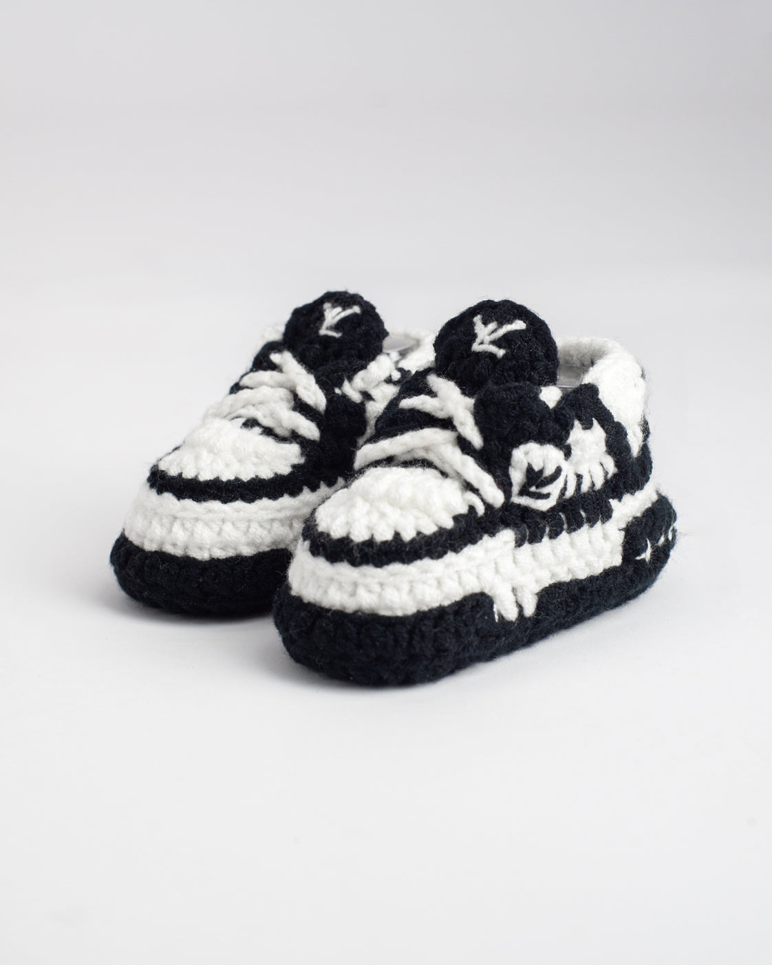 LV Sneaker Sokkies