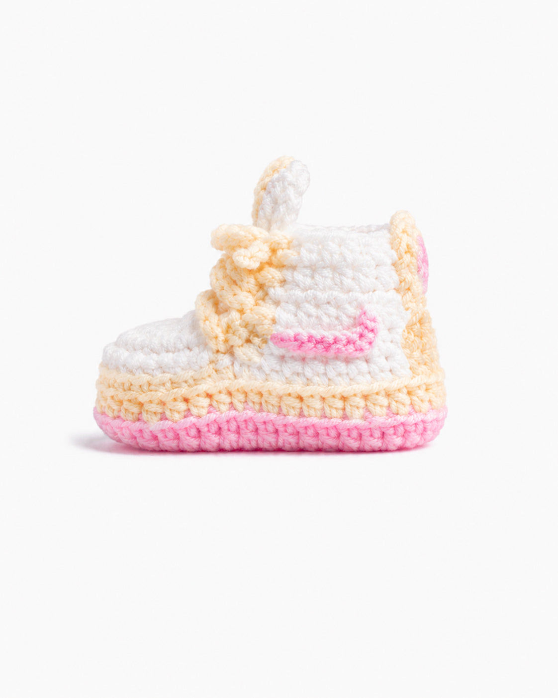 TRAVIS SHY PINK Sneaker Sokkies